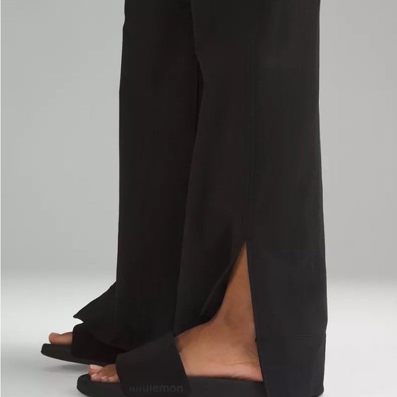 Lululemon Stretch Woven Wide-Leg High-Rise Pant - Picture 5 of 10